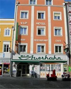 Stadthotel Restaurant Auerhahn Vöcklabruck Exterior foto